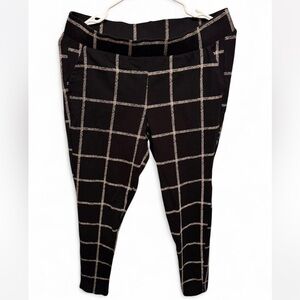 Torrid Black Plaid Pixie Leggings